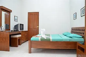 Garden View Cottages Kuta 2* Legian (Bali)
