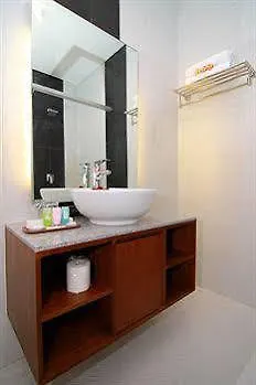 Garden View Cottages Kuta 2* Legian (Bali)
