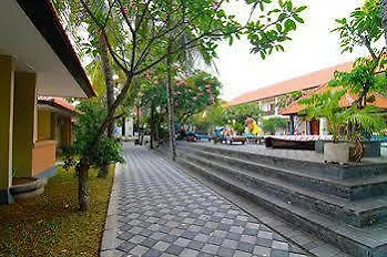 Garden View Cottages Kuta 2* Legian (Bali)